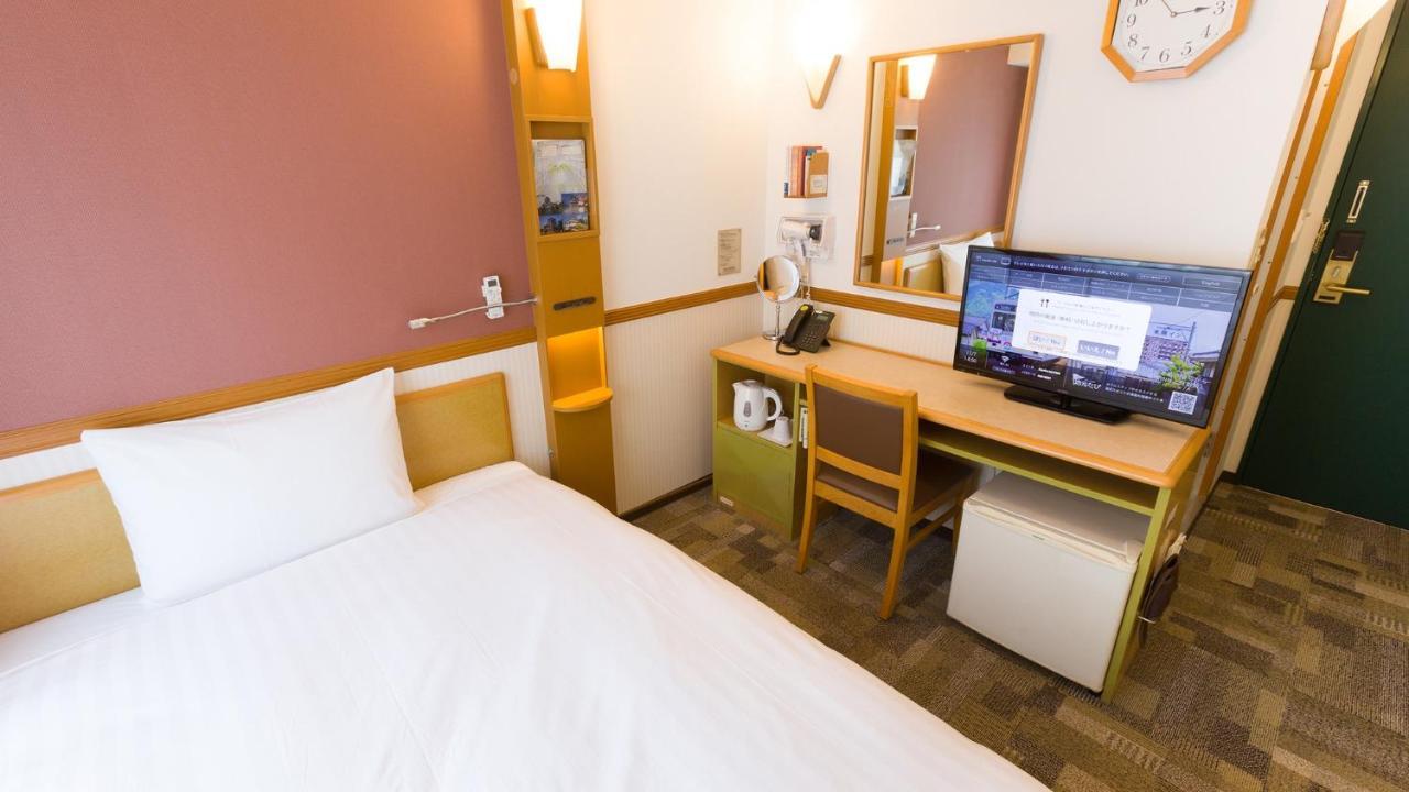 Toyoko Inn Hokkaido Tomakomai Ekimae Экстерьер фото