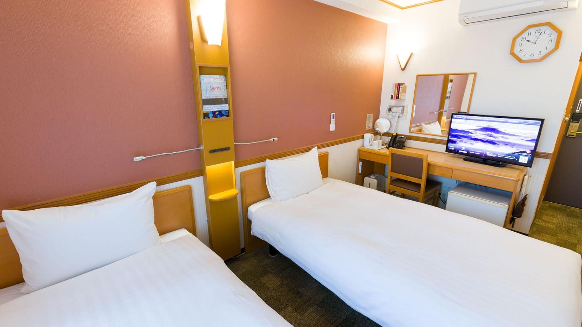 Toyoko Inn Hokkaido Tomakomai Ekimae Номер фото